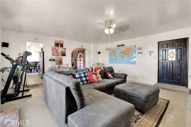 Detail Gallery Image 5 of 35 For 35391 Western Dr, Barstow,  CA 92311 - 3 Beds | 1/1 Baths