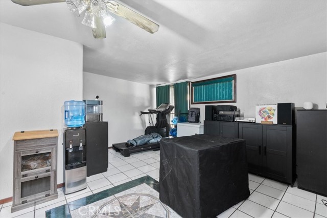 3350 Jennie Street, Jurupa Valley CA: https://media.crmls.org/medias/2a6035b2-e862-4683-ac3f-595c4b94ffbb.jpg