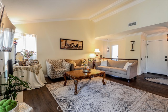 Detail Gallery Image 5 of 27 For 1401 Pinon Pl #1,  Fullerton,  CA 92835 - 3 Beds | 2 Baths
