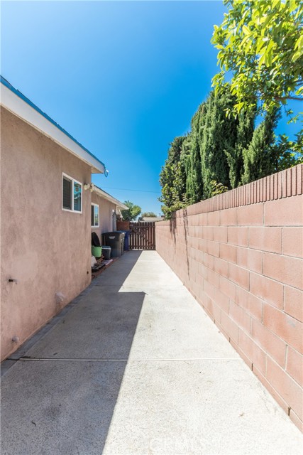 Image 34 of 35 For 8072 San Marino Drive