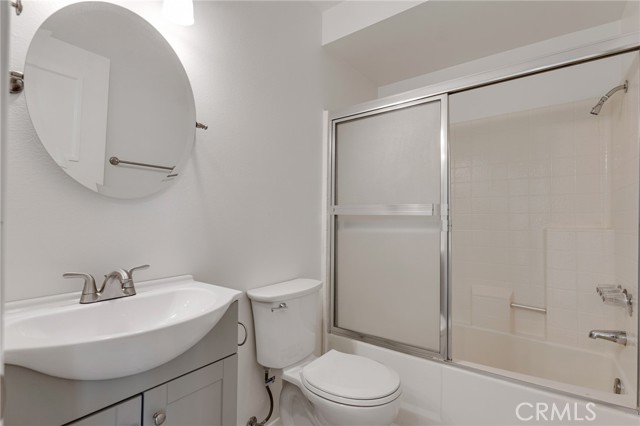 Detail Gallery Image 5 of 30 For 26746 Claudette St #462,  Canyon Country,  CA 91351 - 2 Beds | 2 Baths