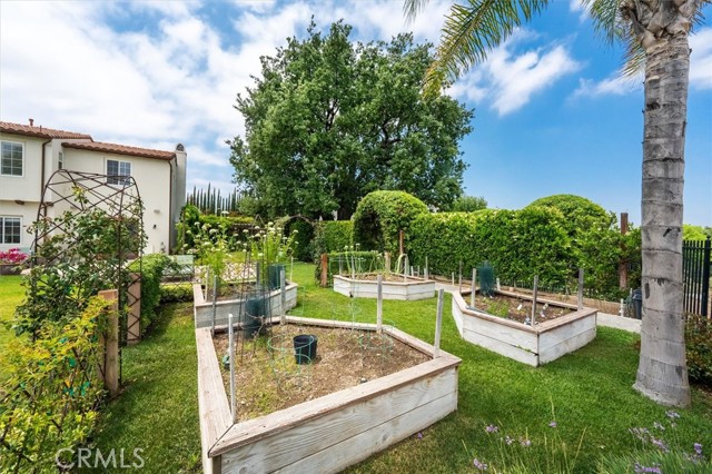 Detail Gallery Image 41 of 75 For 24711 Tiburon St, Valencia,  CA 91355 - 5 Beds | 5 Baths