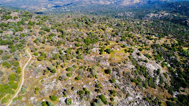 Detail Gallery Image 18 of 22 For 4658 Little Bear, Mariposa,  CA 95338 - – Beds | – Baths