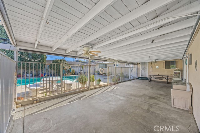 11857 11857 Mount Vernon, Grand Terrace CA: https://media.crmls.org/medias/2a6264bc-2b7f-4f96-871b-d8df73ffb885.jpg