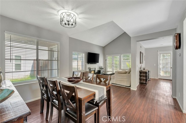 Detail Gallery Image 11 of 33 For 45320 Esmerado Ct, Temecula,  CA 92592 - 3 Beds | 2/1 Baths