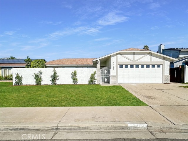 15456 Sandhurst St, Fontana, CA 92336