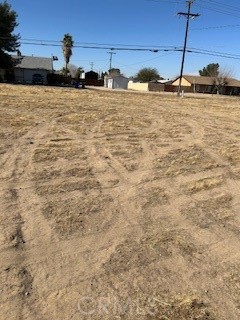 Detail Gallery Image 4 of 20 For 13580 El Cariso, Victorville,  CA 92392 - – Beds | – Baths