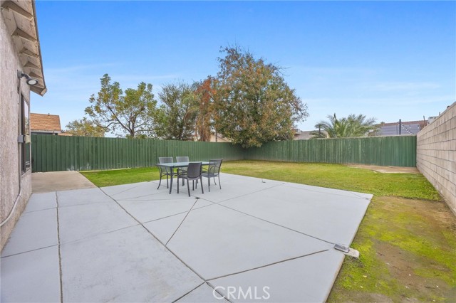 Detail Gallery Image 17 of 20 For 5517 Monitor St, Bakersfield,  CA 93307 - 4 Beds | 2/1 Baths