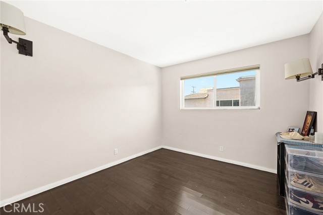 Detail Gallery Image 15 of 31 For 410 N Alhambra Ave #E,  Monterey Park,  CA 91755 - 2 Beds | 1/1 Baths