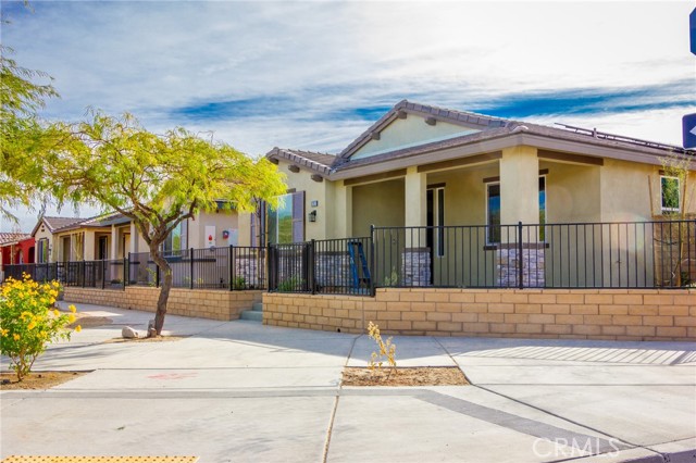 Detail Gallery Image 2 of 44 For 67813 Rio Vista Dr, Cathedral City,  CA 92234 - 4 Beds | 3 Baths