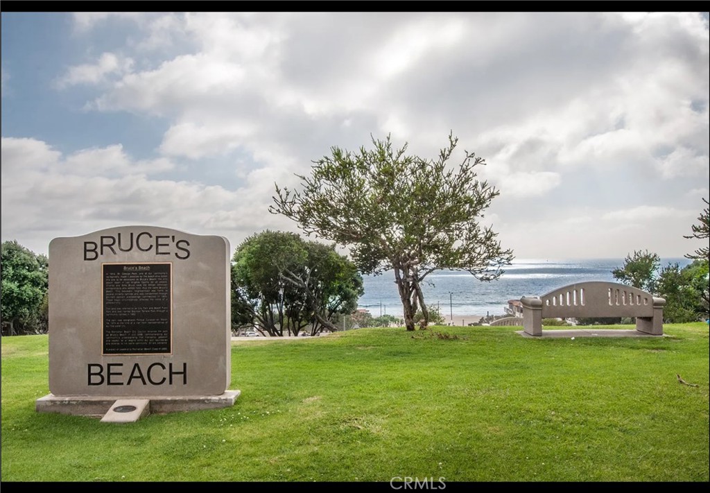 https://media.crmls.org/medias/2a65274f-495e-4552-bf63-a8d5fd38a8f6.jpg?preset=X-Large