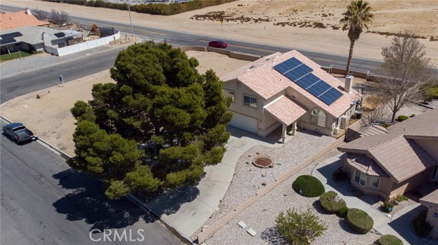 Detail Gallery Image 13 of 42 For 27857 Hummingbird, Helendale,  CA 92342 - 3 Beds | 2/1 Baths