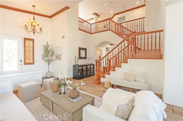 Detail Gallery Image 6 of 33 For 17425 Honey Maple, Canyon Country,  CA 91387 - 4 Beds | 3 Baths