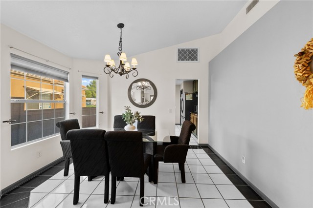 Detail Gallery Image 11 of 43 For 28347 Palm Villa Dr, Menifee,  CA 92584 - 3 Beds | 2 Baths