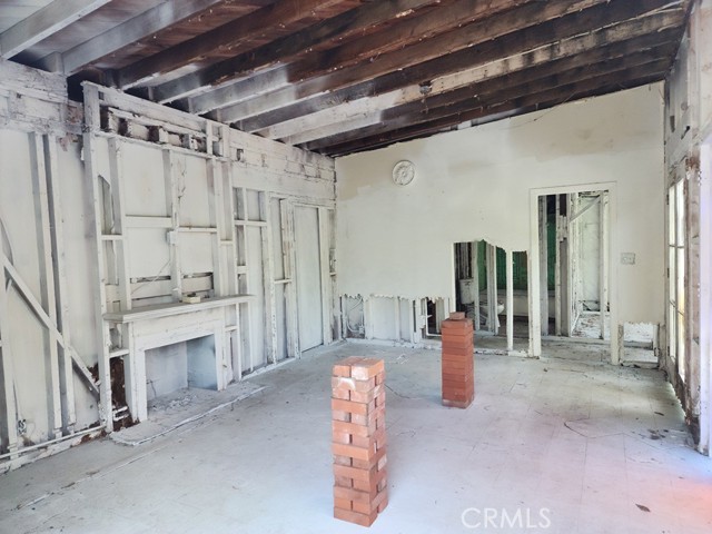 Image 3 for 1832 Burnell Dr, Los Angeles, CA 90065