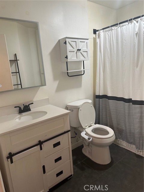 Detail Gallery Image 11 of 16 For 20253 Keswick St #105,  Winnetka,  CA 91306 - 1 Beds | 1 Baths