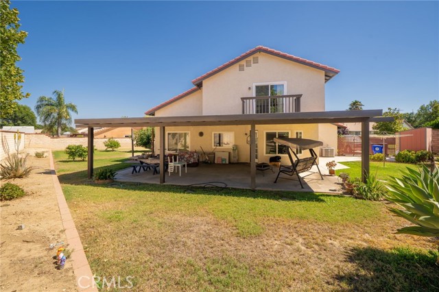 2341 N Palm Avenue, Rialto CA: https://media.crmls.org/medias/2a673e6a-0b8b-4085-af2d-4c50192f20a6.jpg