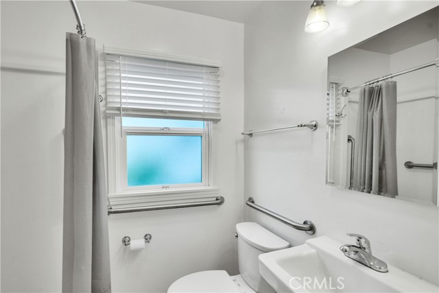 Detail Gallery Image 10 of 32 For 4333 Elmer Ave, North Hollywood,  CA 91602 - 2 Beds | 1 Baths
