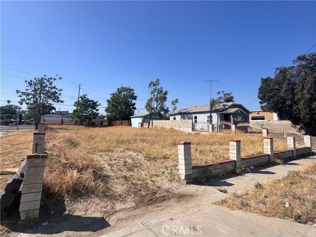 Detail Gallery Image 3 of 13 For 815 Orange Grove Ave, Colton,  CA 92324 - – Beds | – Baths