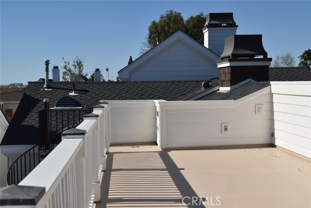 Detail Gallery Image 40 of 40 For 2521 2nd, Corona Del Mar,  CA 92625 - 3 Beds | 3 Baths