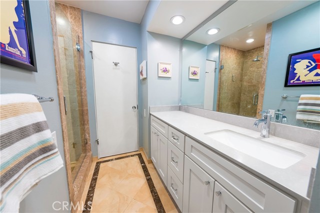 Detail Gallery Image 10 of 21 For 4200 Laurel Canyon Bld #205,  Studio City,  CA 91604 - 2 Beds | 2 Baths