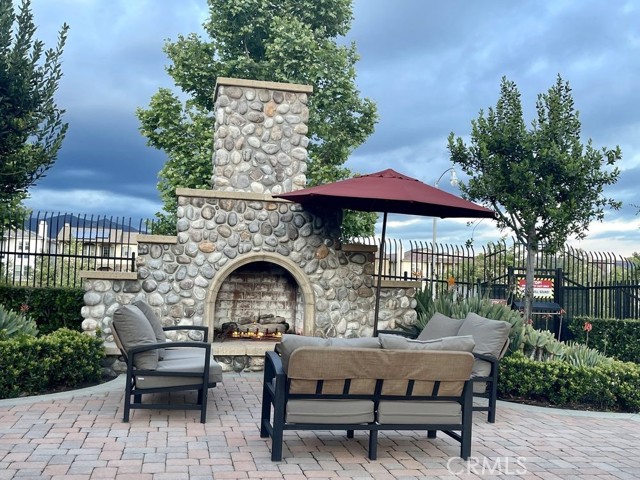 Detail Gallery Image 33 of 40 For 877 Orchid, Azusa,  CA 91702 - 2 Beds | 3 Baths