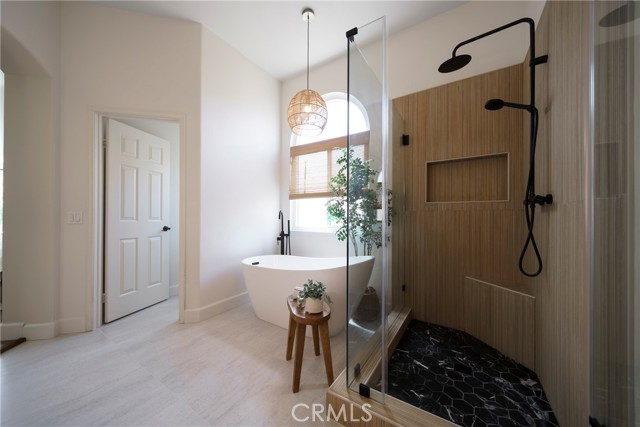 2902 Easton Place, Rowland Heights CA: https://media.crmls.org/medias/2a6949c3-cb1e-41b7-bbca-48d0b7d5735d.jpg