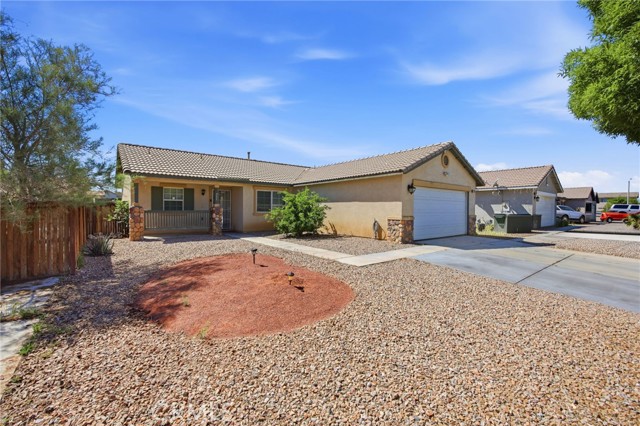 Detail Gallery Image 7 of 41 For 11735 Star, Adelanto,  CA 92301 - 3 Beds | 2 Baths