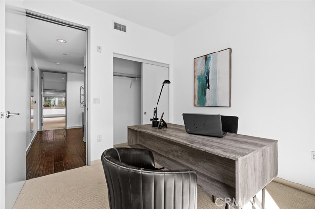 Detail Gallery Image 22 of 49 For 3119 via Dolce #107,  Marina Del Rey,  CA 90292 - 3 Beds | 2 Baths
