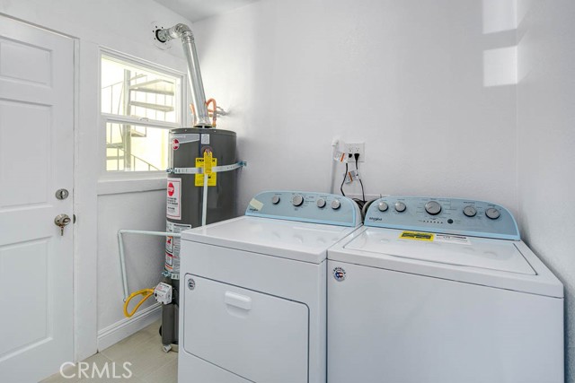 Detail Gallery Image 16 of 17 For 212 S Hoover St, Los Angeles,  CA 90004 - 2 Beds | 1 Baths