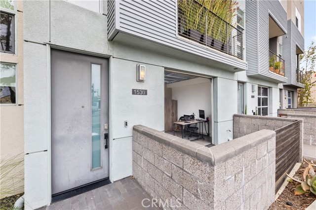 Detail Gallery Image 6 of 51 For 1530 Greenwich Way, Costa Mesa,  CA 92627 - 2 Beds | 3/1 Baths