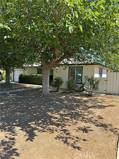 Detail Gallery Image 1 of 22 For 445 W Yale Ave, Coalinga,  CA 93210 - 2 Beds | 1 Baths