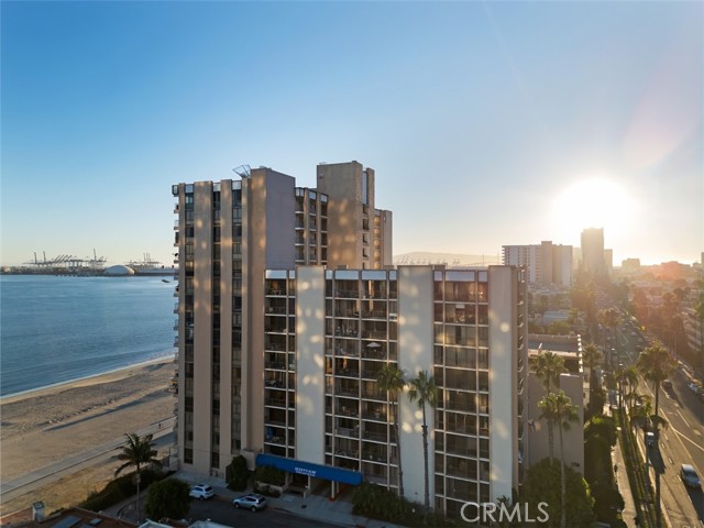 Detail Gallery Image 3 of 38 For 1750 E Ocean Bld #504,  Long Beach,  CA 90802 - 1 Beds | 1 Baths