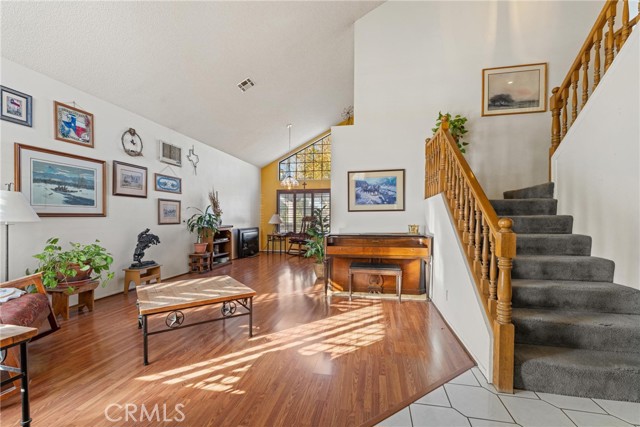 Detail Gallery Image 4 of 34 For 2323 Golden, Lancaster,  CA 93536 - 4 Beds | 3 Baths