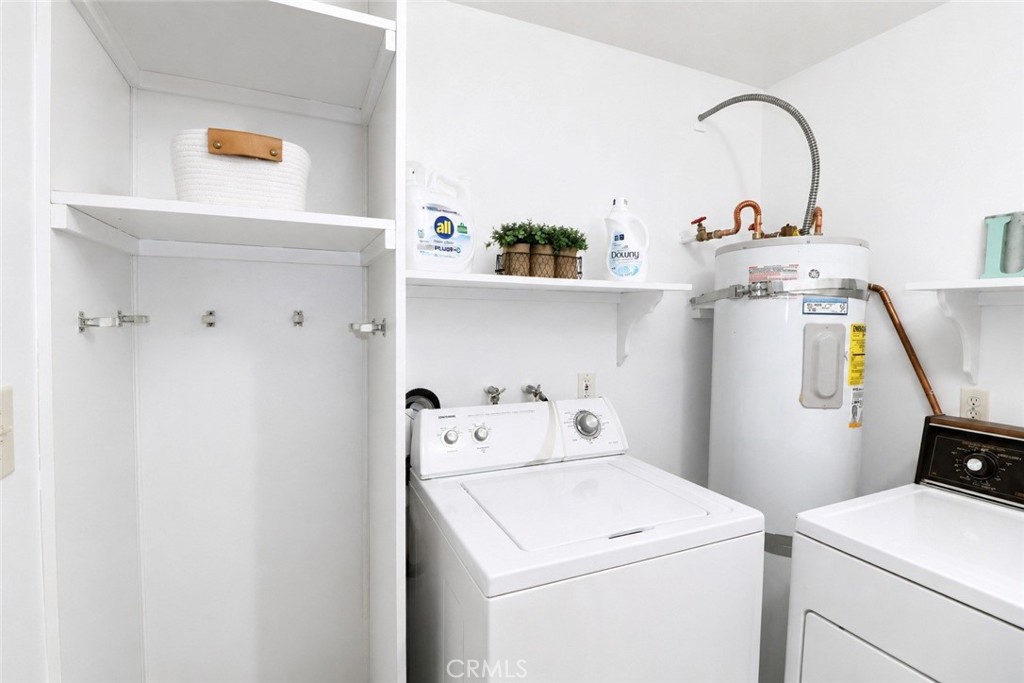 https://media.crmls.org/medias/2a6b1bd2-bdf0-4016-a978-4a0144defbdd.jpg?preset=X-Large