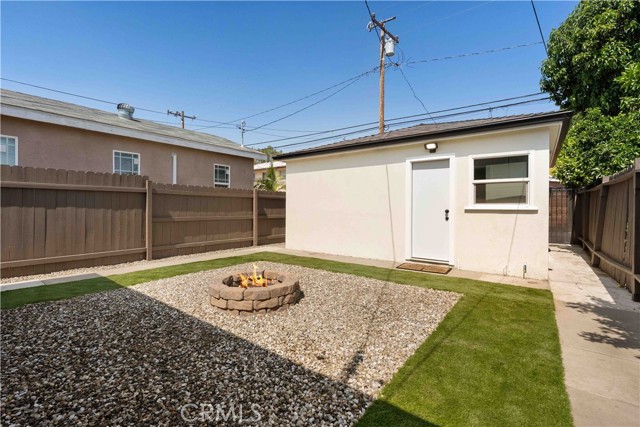 Detail Gallery Image 35 of 43 For 417 E Adair St, Long Beach,  CA 90805 - 3 Beds | 2 Baths