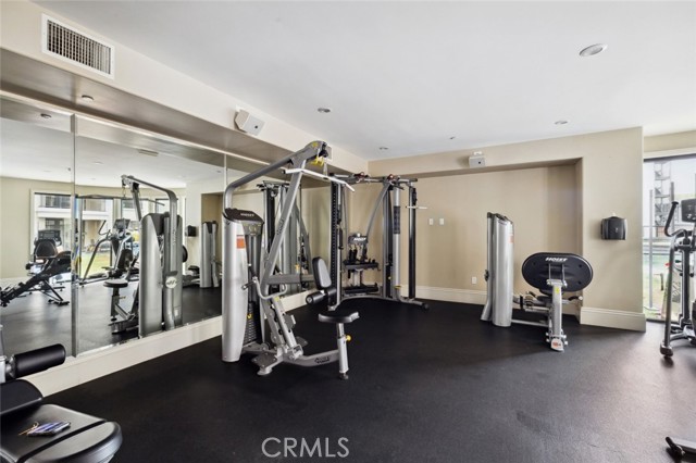 Detail Gallery Image 64 of 71 For 619 Caruso Ave, Glendale,  CA 91210 - 2 Beds | 3 Baths