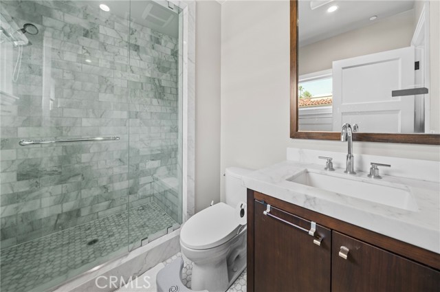 823 S Bundy Drive, Los Angeles CA: https://media.crmls.org/medias/2a6f56fa-2ad0-42bb-ba8d-ac0cad60ff28.jpg