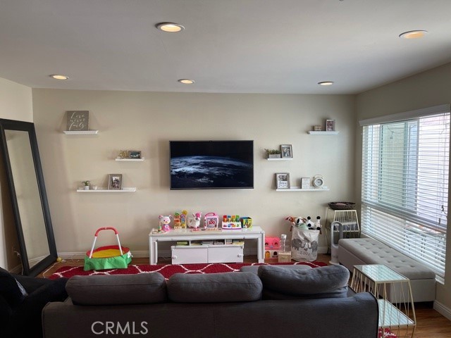 Detail Gallery Image 4 of 28 For 2900 Madison #C27,  Fullerton,  CA 92831 - 1 Beds | 1 Baths