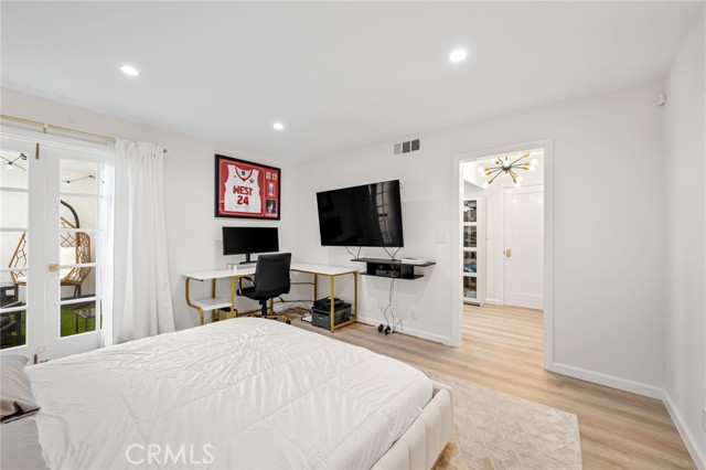 Detail Gallery Image 9 of 17 For 906 N Doheny Dr #318,  West Hollywood,  CA 90069 - 1 Beds | 1 Baths