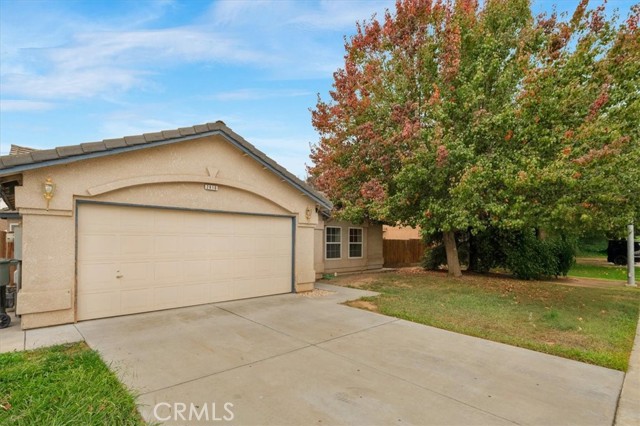 Detail Gallery Image 4 of 54 For 2816 Desert Ranch Way, Madera,  CA 93637 - 4 Beds | 2 Baths