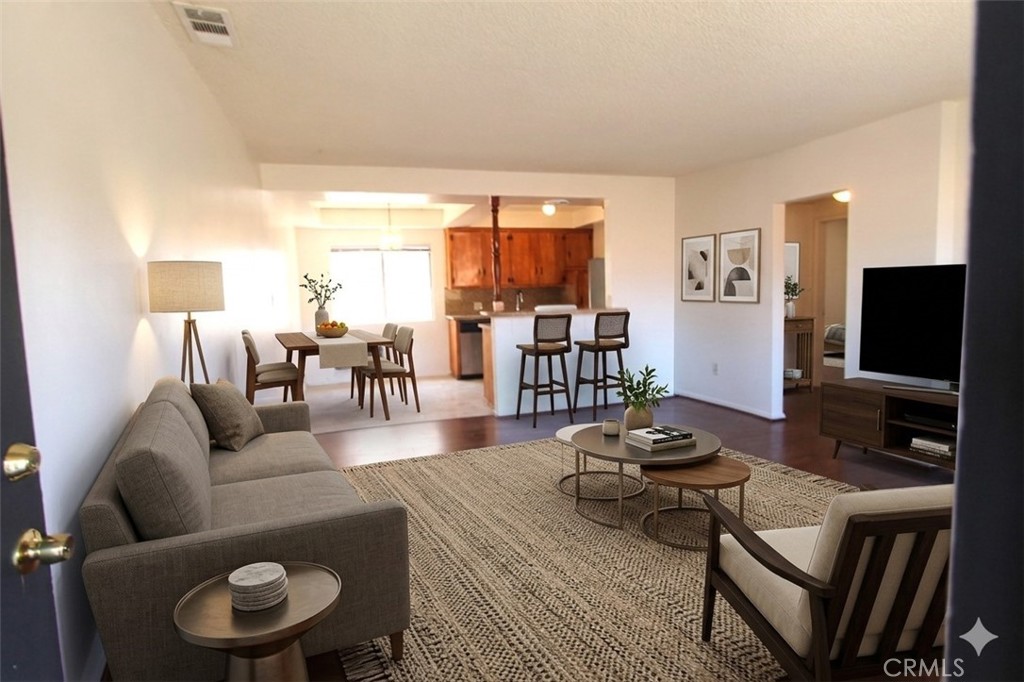 308 N Primrose #D
