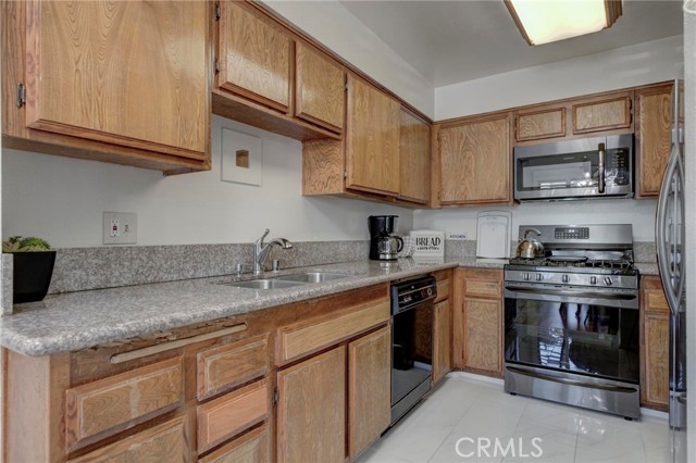 Detail Gallery Image 17 of 46 For 849 E Victoria Street #102,  Carson,  CA 90746 - 2 Beds | 2/1 Baths