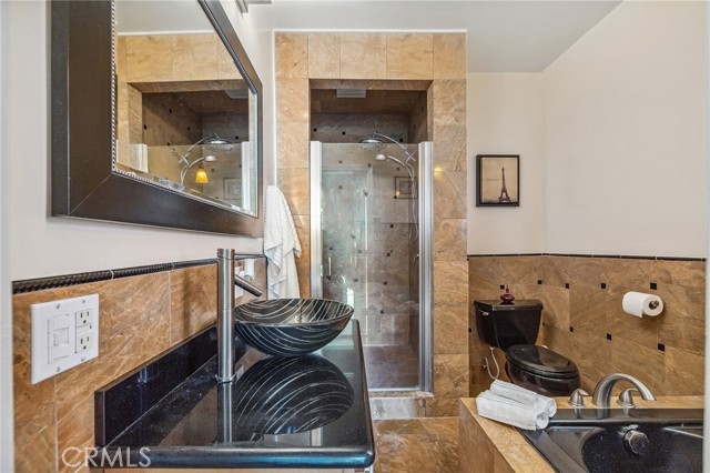 Detail Gallery Image 17 of 28 For 3412 Market, San Francisco,  CA 94114 - 3 Beds | 2 Baths