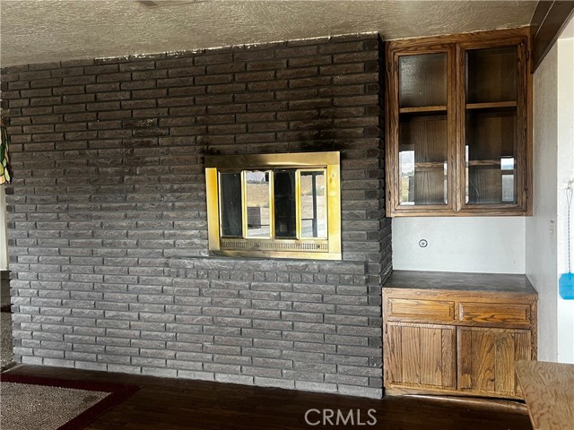 Detail Gallery Image 14 of 36 For 7795 E Ave, Hesperia,  CA 92345 - 4 Beds | 2/1 Baths