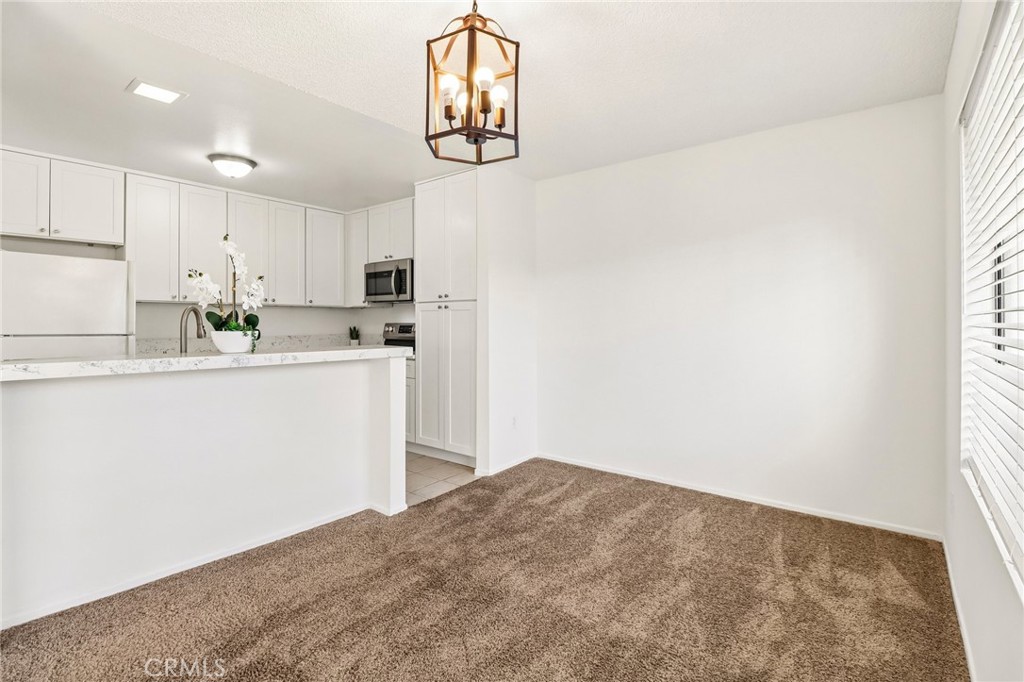 450 W Vermont - photo 9