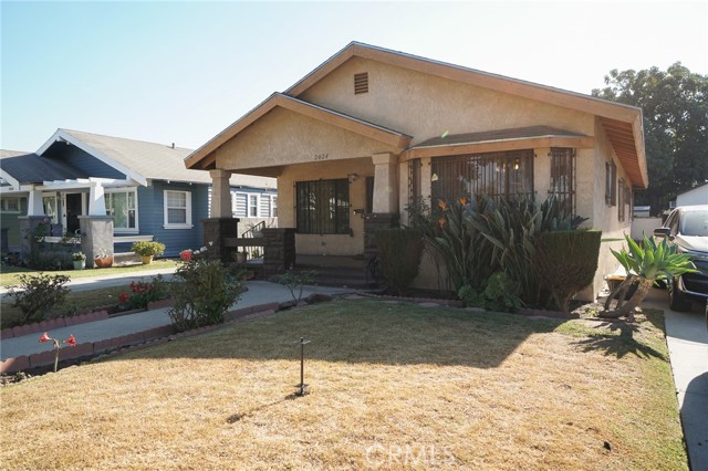 Detail Gallery Image 27 of 29 For 2024 W 41st St, Los Angeles,  CA 90062 - 3 Beds | 2 Baths