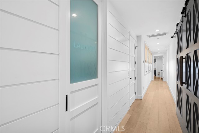 Detail Gallery Image 15 of 35 For 302 Orchid Ave, Corona Del Mar,  CA 92625 - 4 Beds | 4/1 Baths