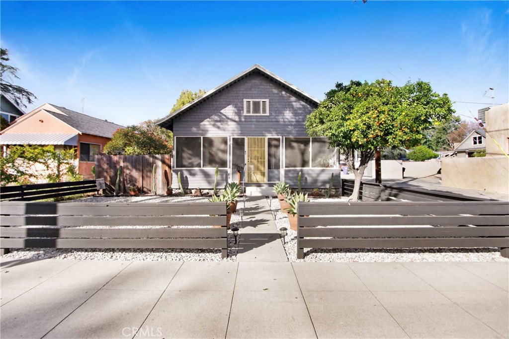 2A752Aa8 5153 4065 Bd07 4Ba35308Bb27 61 W 9Th Street, Upland, Ca 91786 &Lt;Span Style='BackgroundColor:transparent;Padding:0Px;'&Gt; &Lt;Small&Gt; &Lt;I&Gt; &Lt;/I&Gt; &Lt;/Small&Gt;&Lt;/Span&Gt;