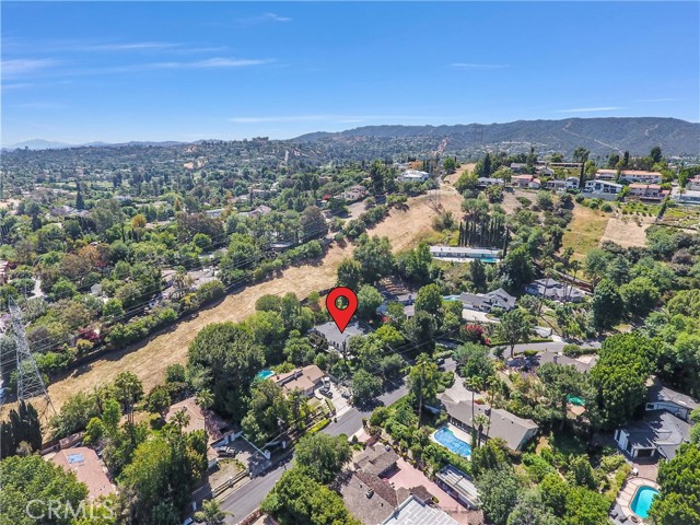 Detail Gallery Image 37 of 41 For 4936 Matula Dr, Tarzana,  CA 91356 - 3 Beds | 3 Baths